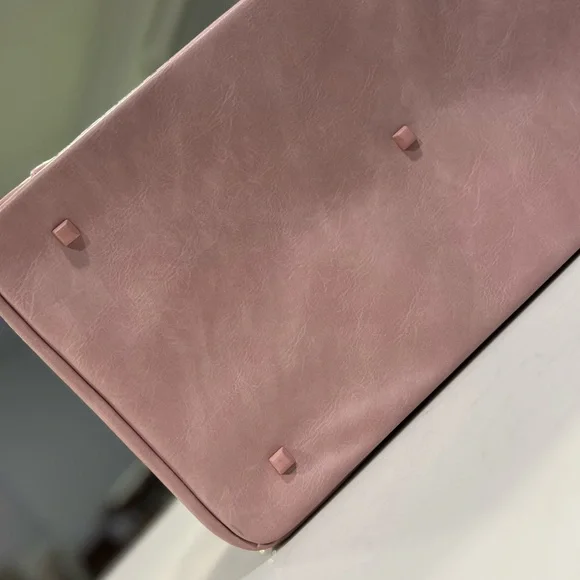 Béis The Weekender in Atlas Pink - Picture 10 of 10